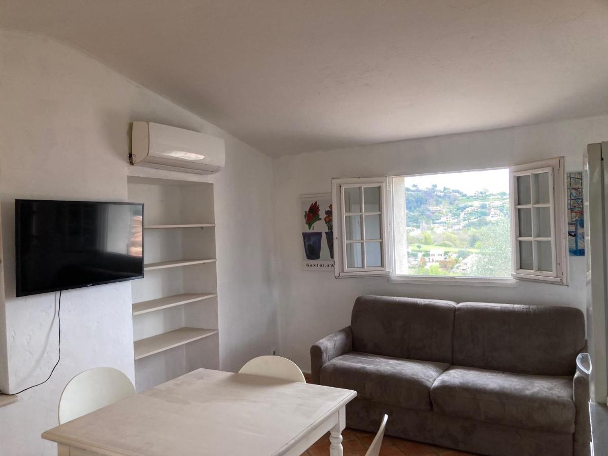 Appartement De Charme Au Calme Parking Gratuit La Colle-sur-Loup Esterno foto
